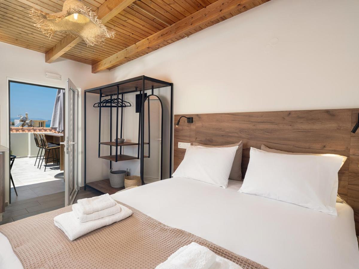 Lavender Sea View Apartment